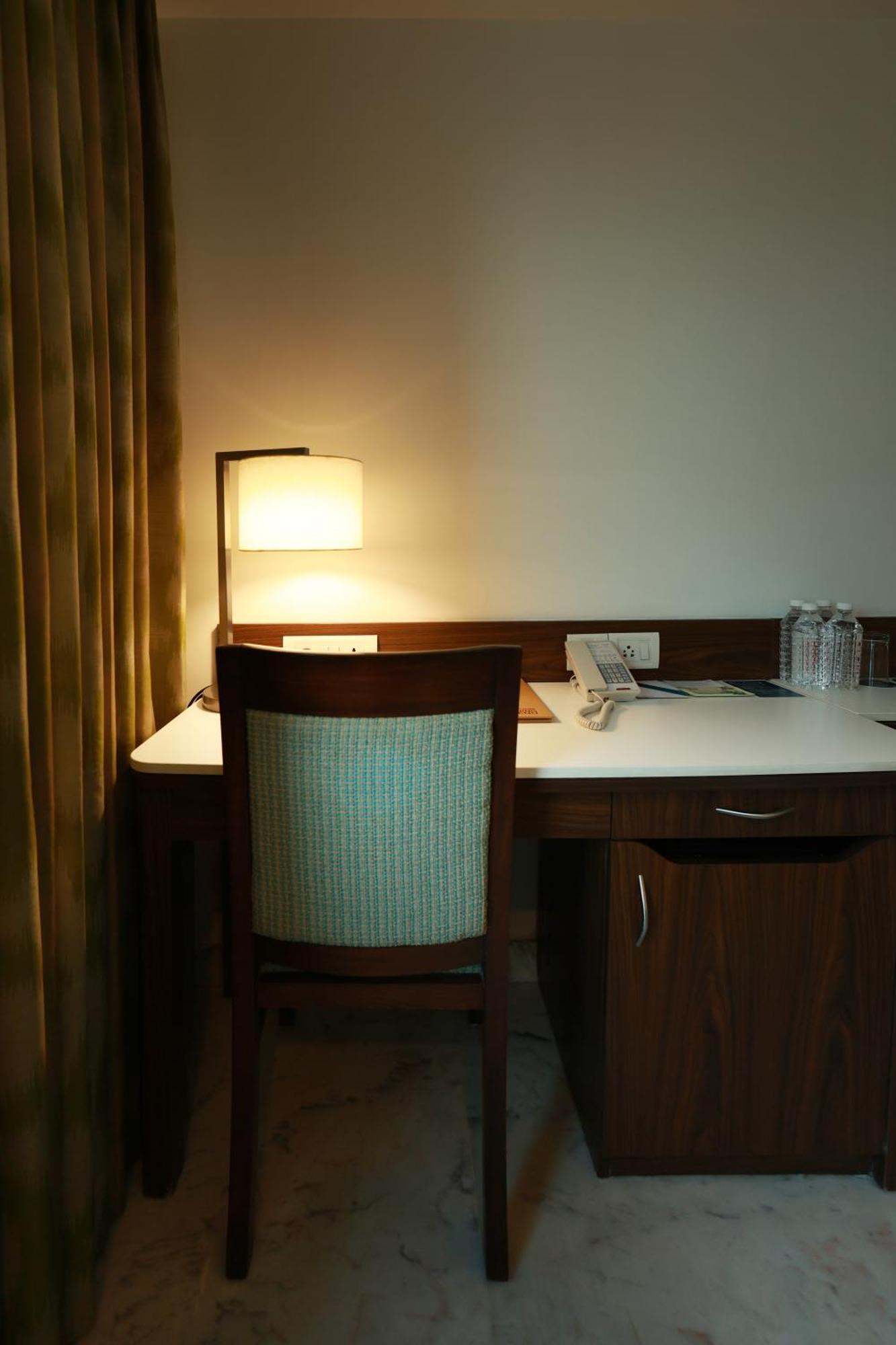 Fairfield By Marriott Pune Kharadi Bagian luar foto